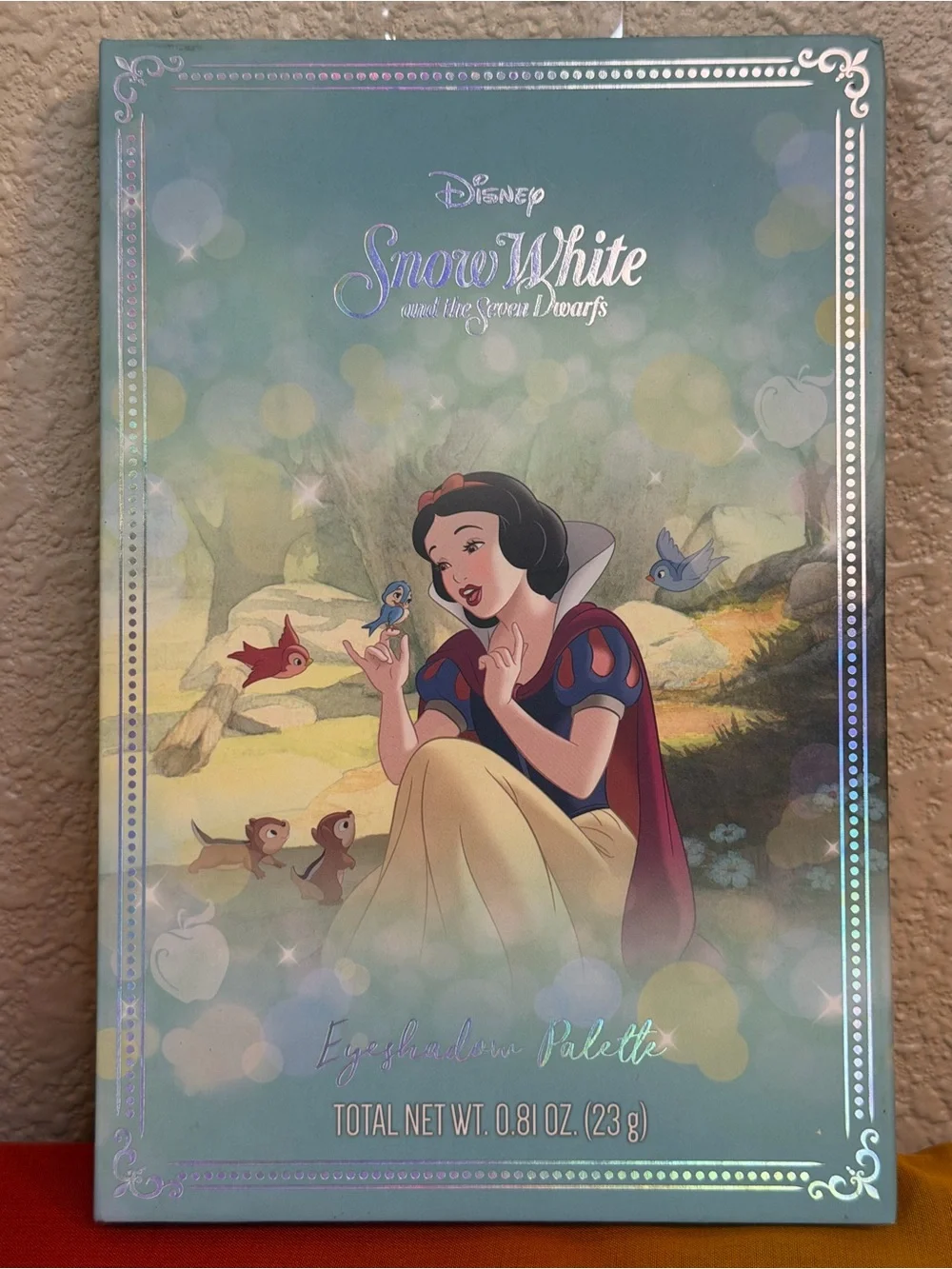 Disney Snow White Eyeshadow Palette - Blue, Cream & Red Accents